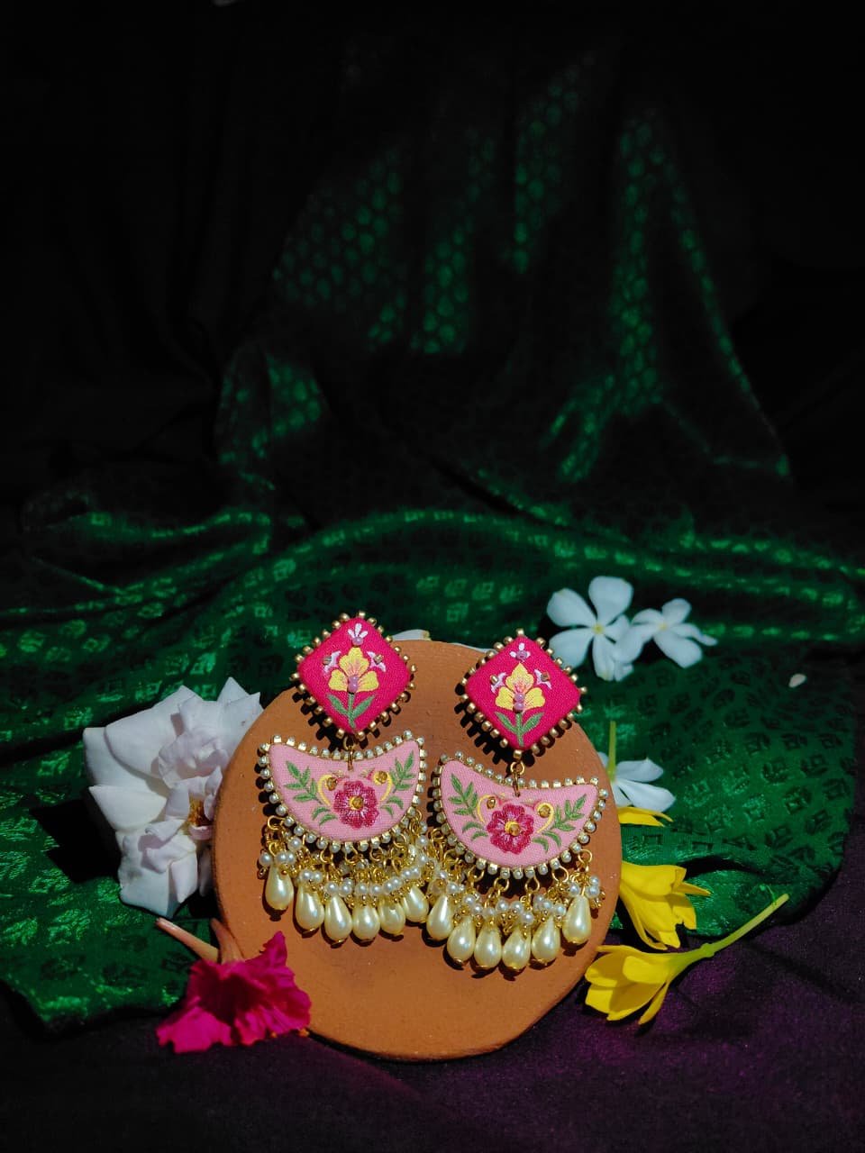 Gulnaar Earrings
